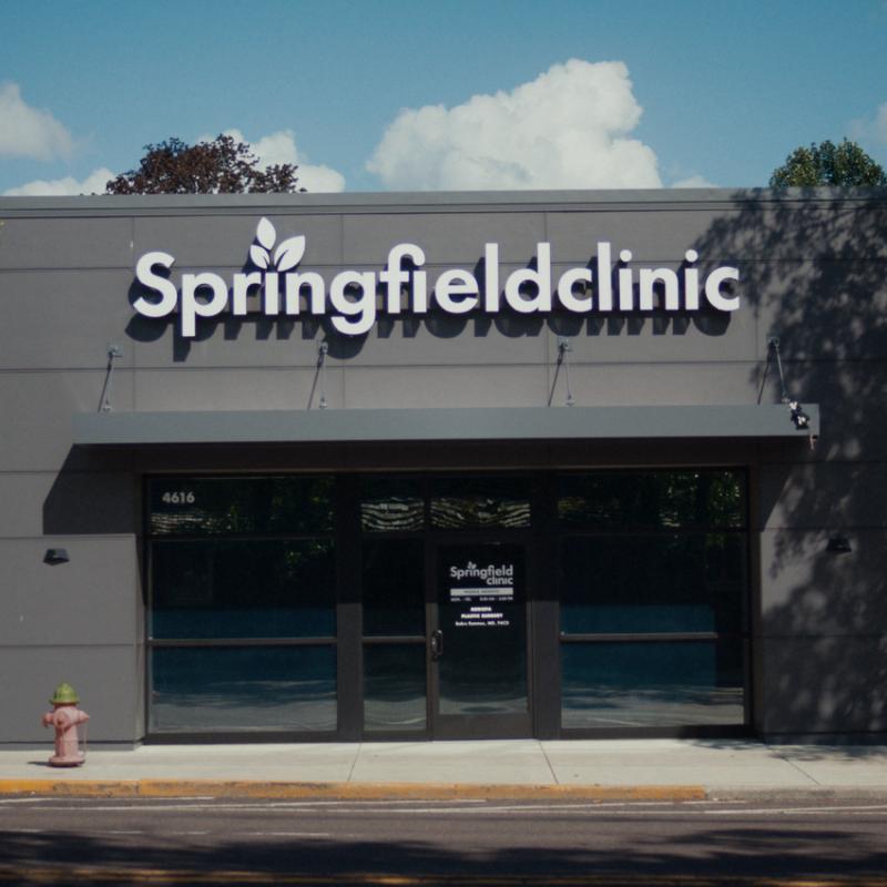 The Springfield Clinic entrance